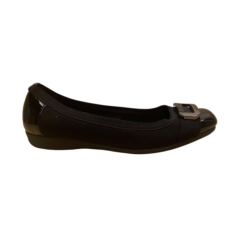 Anne Klein Women’s Black Fabric Patent Cap Toe Buckle Detail Iflex Flats Size 7M